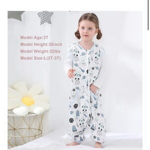 Amazon Kids White & Blue Space Print Pajama Sleep Sack